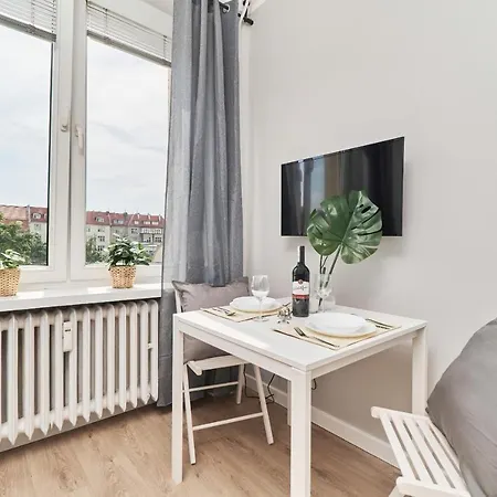 Apartment Museum Square By Renters *